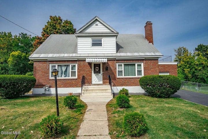 2151 Lenox Road, Schenectady, NY, photo 3