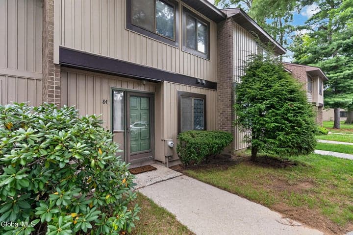 84 Crestwood Terrace, Albany, NY, photo 4
