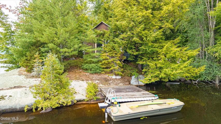18 High Ledge Lane, Newcomb, NY, photo 1