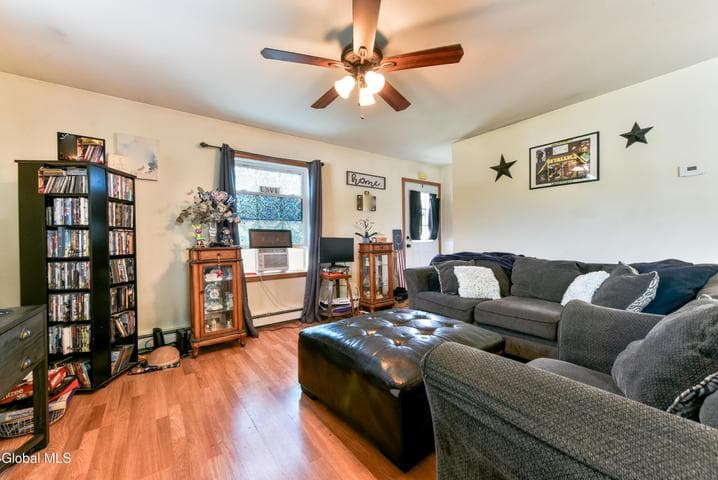 45 2nd Avenue, Hadley, NY, photo 5