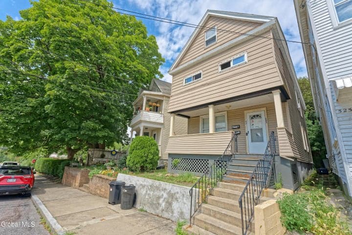 521 Manhattan Street, Schenectady, NY, photo 2