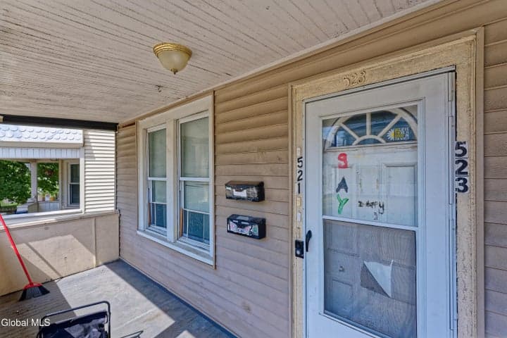 521 Manhattan Street, Schenectady, NY, photo 4