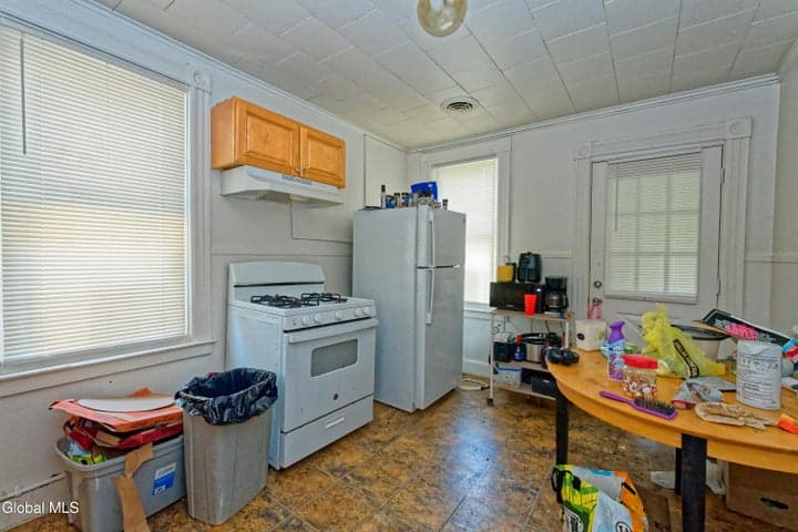 521 Manhattan Street, Schenectady, NY, photo 5
