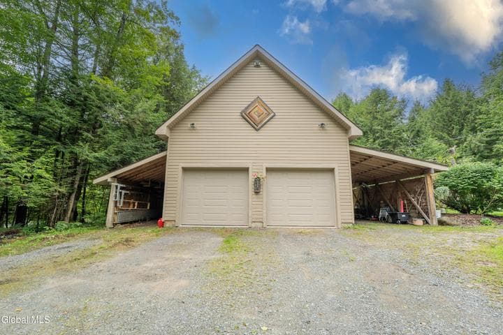 379 N Shore Road, Gloversville, NY, photo 3