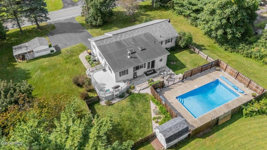 493 Elliot Road, East Greenbush, NY, photo 2