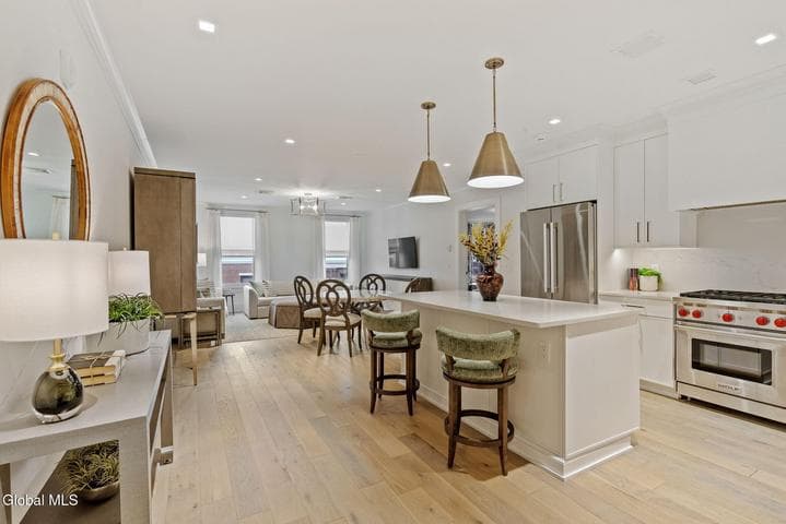 19 Washington Street #APT 565, Saratoga Springs, NY, photo 4
