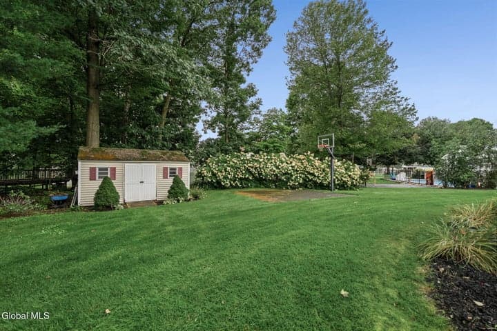 313 Debbie Drive, Rotterdam, NY, photo 4