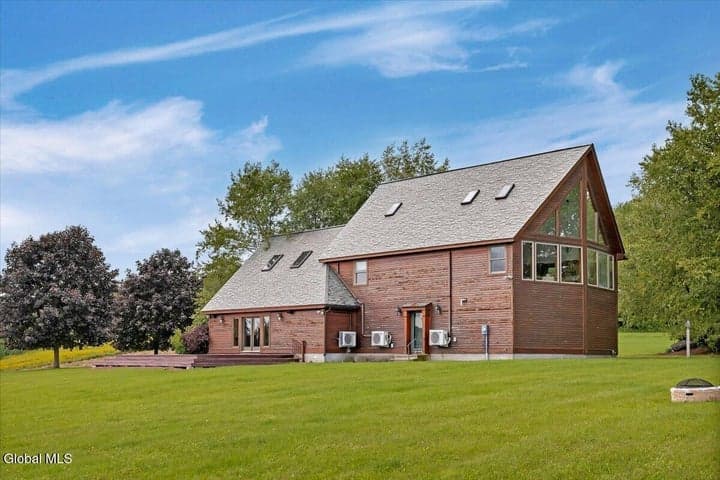 111 Everetts Heights Way, Granville, NY, photo 2
