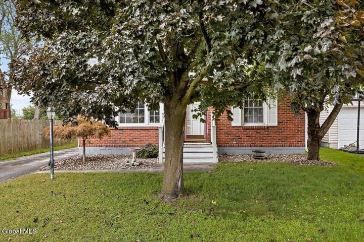 3285 Franklin Street, Rotterdam, NY