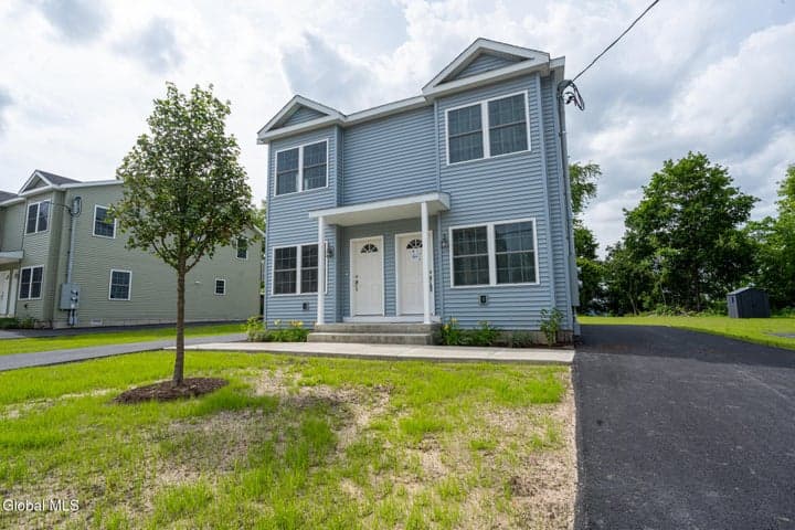 362 Georgetta Dix, Schenectady, NY, photo 1