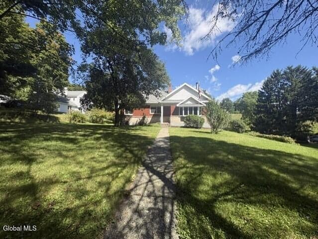 18 Pleasantview Avenue, Brunswick, NY, photo 3