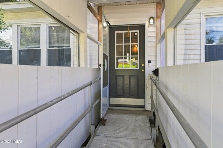 64 Moyer Street, Canajoharie, NY, photo 4