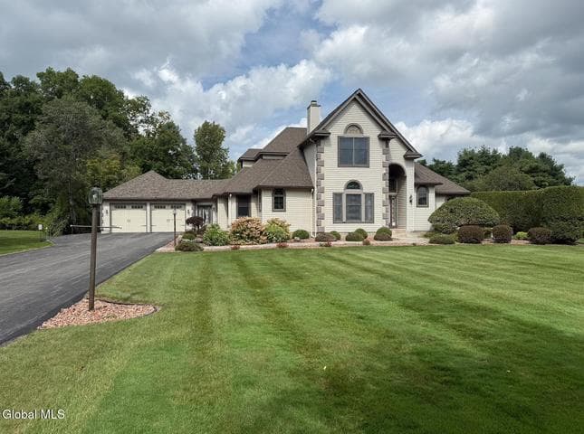 156 Hickory Ridge Road, Amsterdam, NY, photo 1
