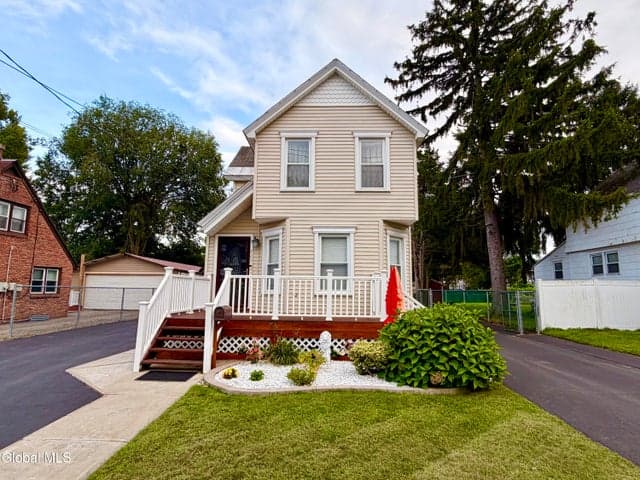 223 Edward Street, Schenectady, NY