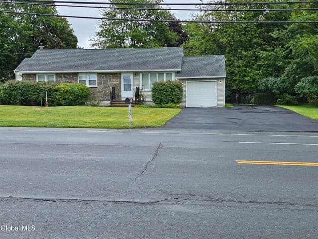 100 Route 4, East Greenbush, NY, photo 1