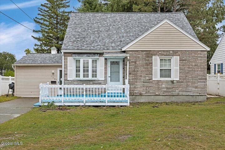 126 Osborne Road, Colonie, NY, photo 1