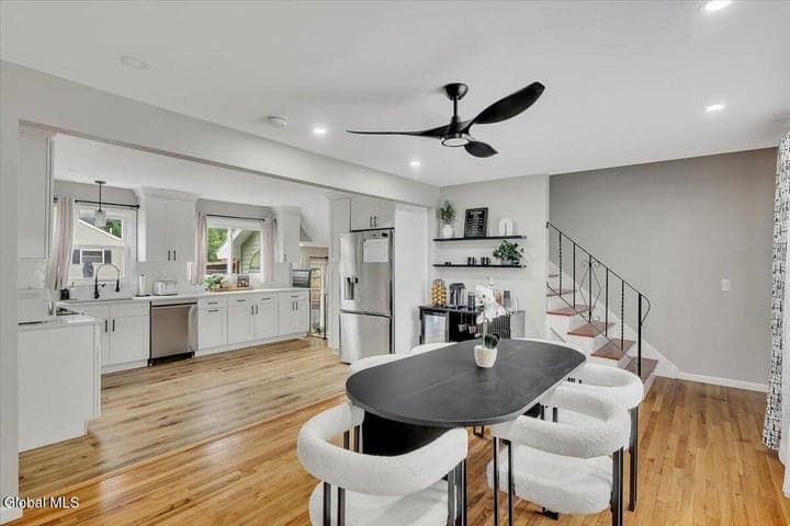 143 Ray Avenue, Schenectady, NY, photo 4