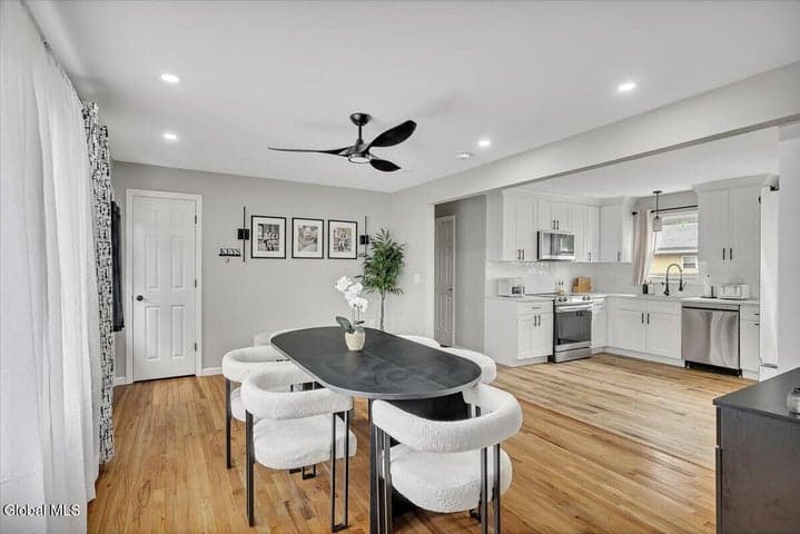 143 Ray Avenue, Schenectady, NY, photo 5
