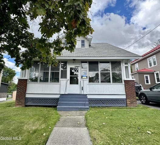 27 Center Street, Palatine Bridge, NY, photo 2