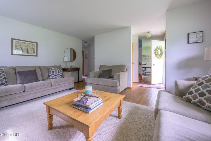 23 Gaffney Lane, Kinderhook, NY, photo 4