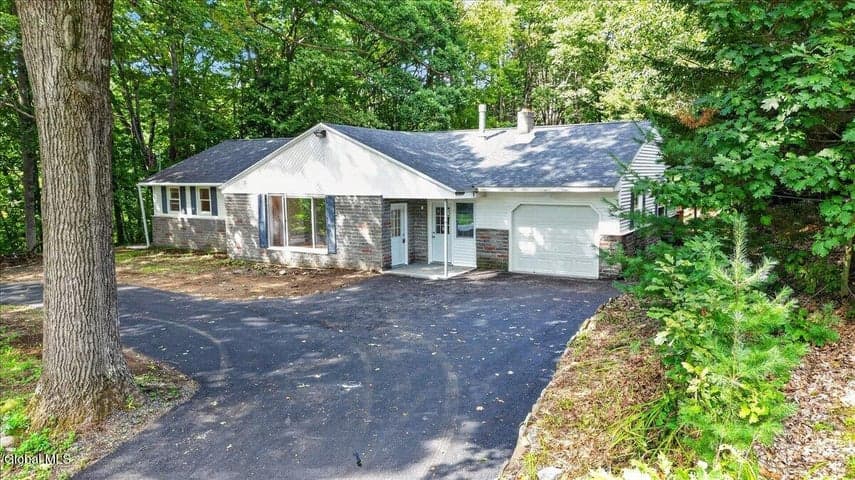 2234 Call Street, Lake Luzerne, NY, photo 1