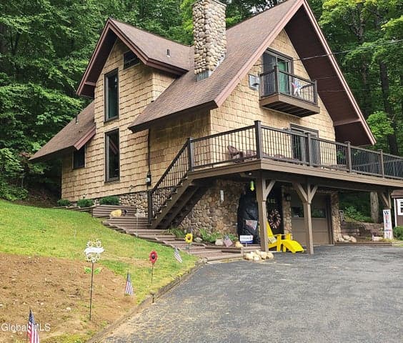 11 Sullivan Road, Lake George, NY, photo 2