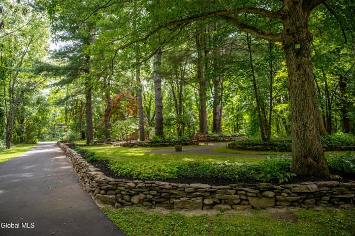 23 DYER SWITCH Road, Saratoga Springs, NY, photo 4