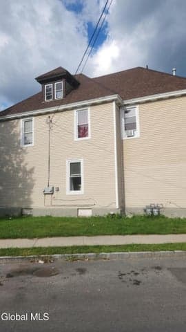 465 Hulett Street, Schenectady, NY, photo 3