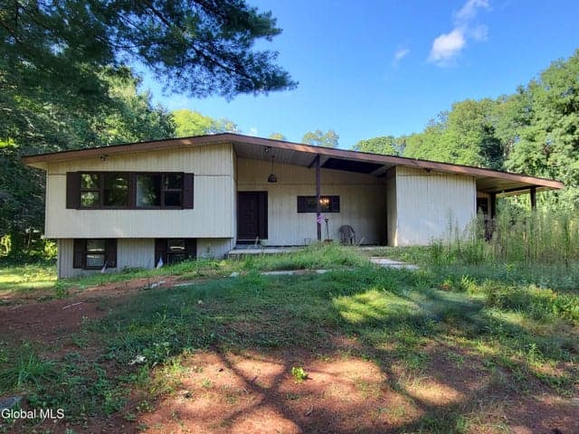639 Mac Elroy Road, Clifton Park, NY, photo 1