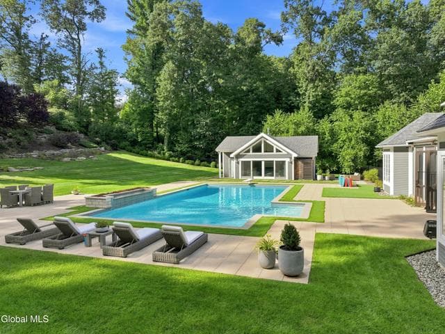 38 Campus View Drive, Loudonville, NY, photo 4