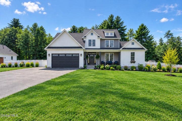 4 Magnolia Court, Milton, NY, photo 2