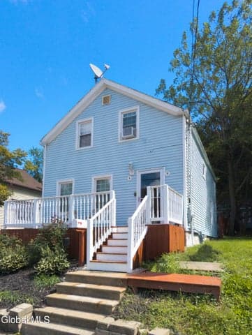 932 3rd Street, Rensselaer, NY, photo 1