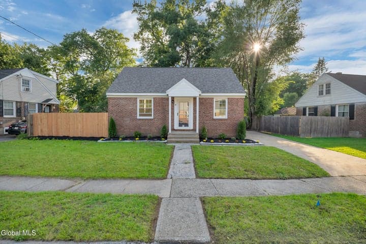 41 Brent Street, Albany, NY