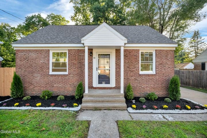 41 Brent Street, Albany, NY, photo 2