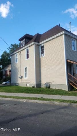 465 Hulett Street, Schenectady, NY, photo 2