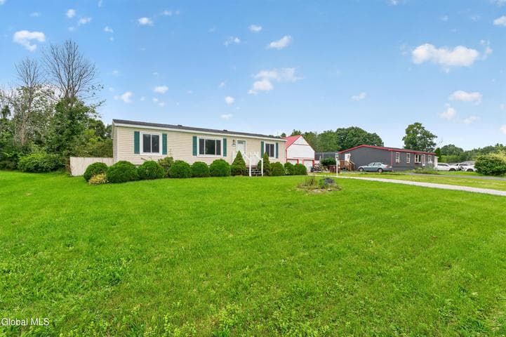 509 Drifting Ridge, Fort Edward, NY, photo 4