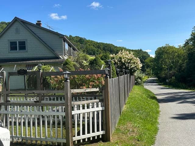 199 Flints Crossing, Canaan, NY, photo 1