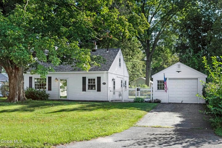 1083 Inner Drive, Rotterdam, NY, photo 3