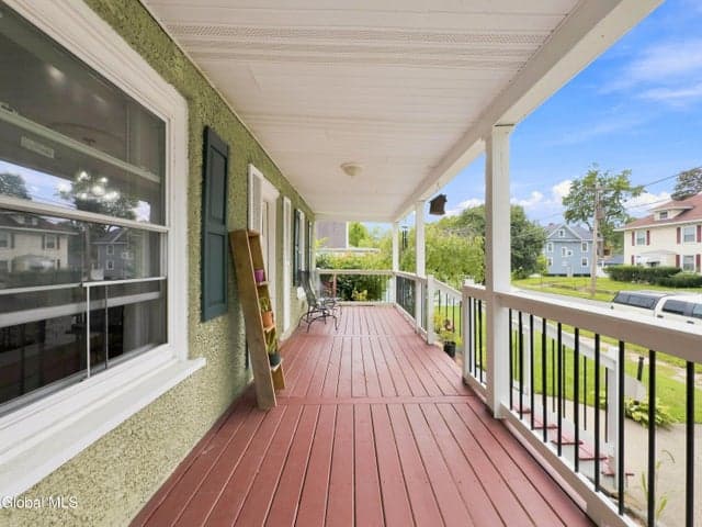 530 Bedford Road, Schenectady, NY, photo 2