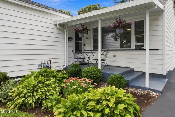 291 S Main Avenue, Albany, NY, photo 3