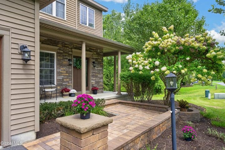 2 Lussier Drive, Clifton Park, NY, photo 5