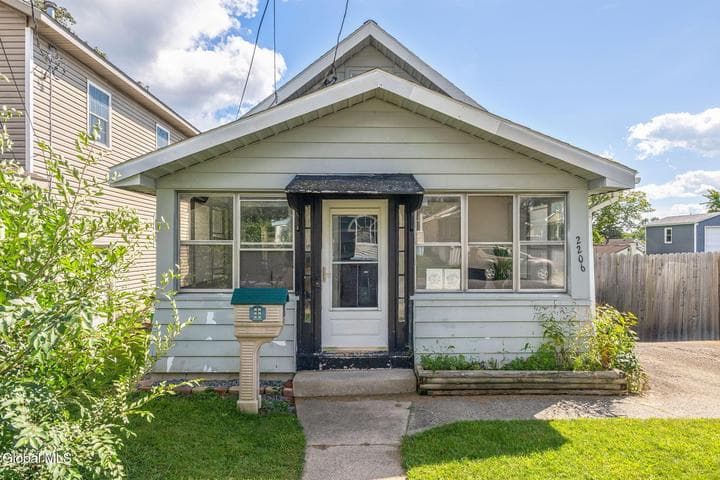 2206 William Street, Schenectady, NY, photo 5