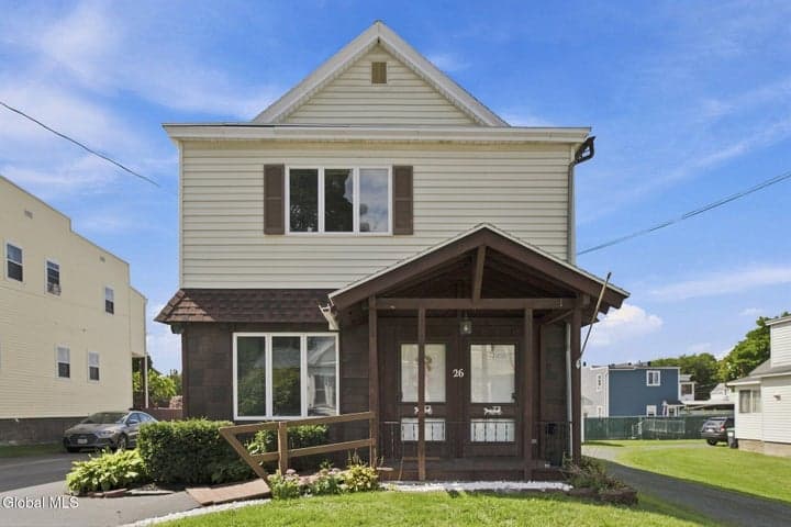26 Charles Street, Waterford, NY, photo 1