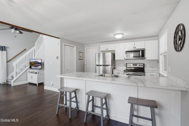 36 Snowberry Road, Ballston Spa, NY, photo 5