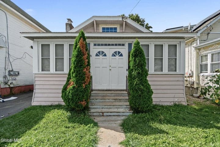 19 Bogart Terrace, Albany, NY, photo 1