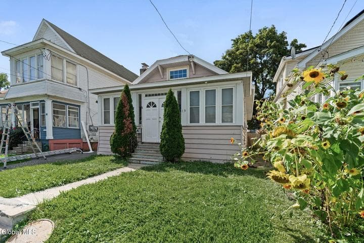 19 Bogart Terrace, Albany, NY, photo 2