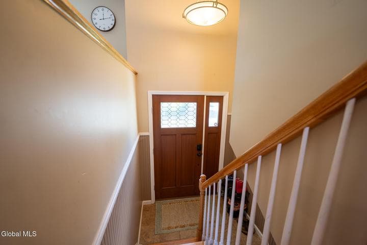 9 Bellevue Street, Bethlehem, NY, photo 3