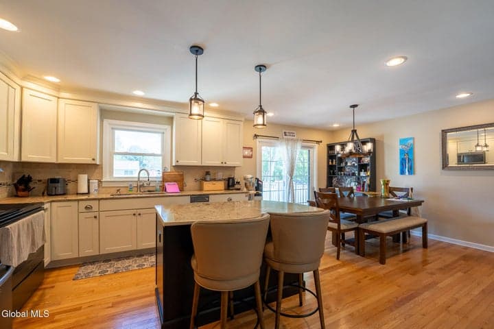 9 Bellevue Street, Bethlehem, NY, photo 4