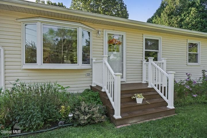 17 Dawn Drive, Glenville, NY, photo 5