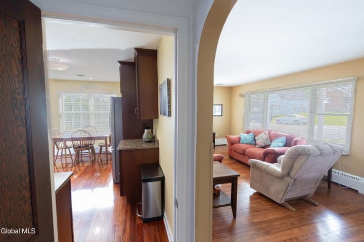 15 Lark Street, Cohoes, NY, photo 5